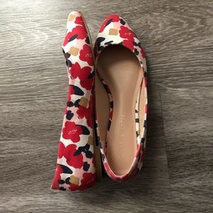 Kelly & Katie floral flats